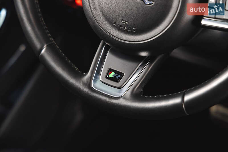 Внедорожник / Кроссовер Jaguar E-Pace 2018 в Одессе