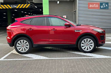 Позашляховик / Кросовер Jaguar E-Pace 2018 в 