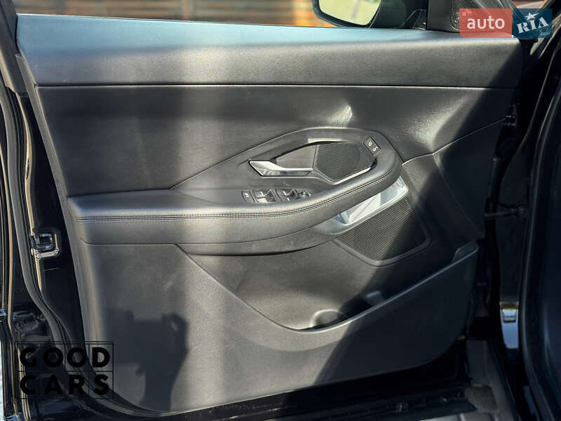Позашляховик / Кросовер Jaguar E-Pace 2019 в Одесі фото 16 Позашляховик / Кросовер Jaguar E-Pace 2019 в Одесі