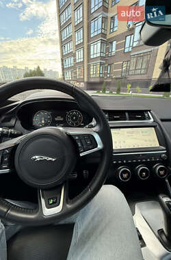 Внедорожник / Кроссовер Jaguar E-Pace 2019 в Киеве фото 14 Внедорожник / Кроссовер Jaguar E-Pace 2019 в Киеве
