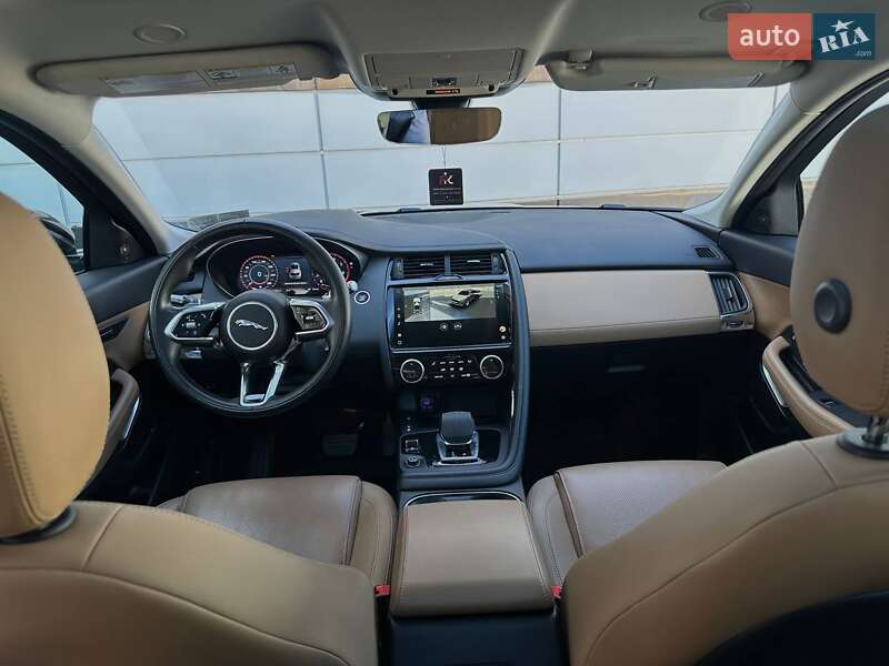 Позашляховик / Кросовер Jaguar E-Pace 2021 в Києві
