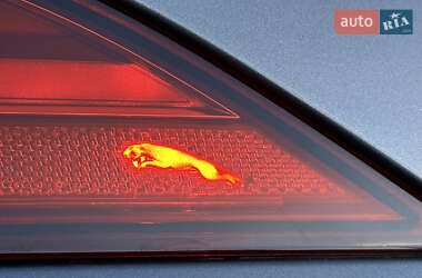 Внедорожник / Кроссовер Jaguar E-Pace 2018 в 