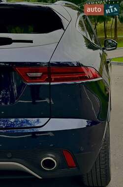 Внедорожник / Кроссовер Jaguar E-Pace 2021 в 