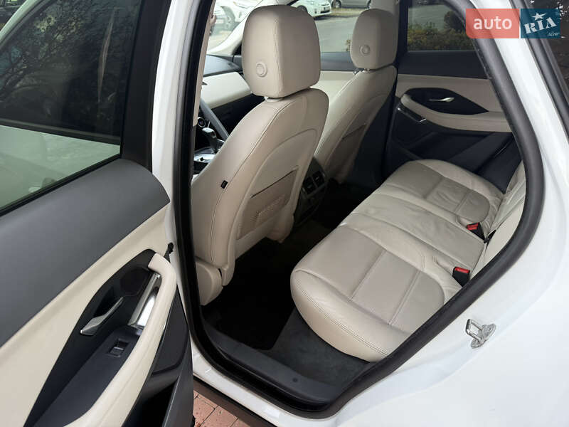 Позашляховик / Кросовер Jaguar E-Pace 2018 в Києві