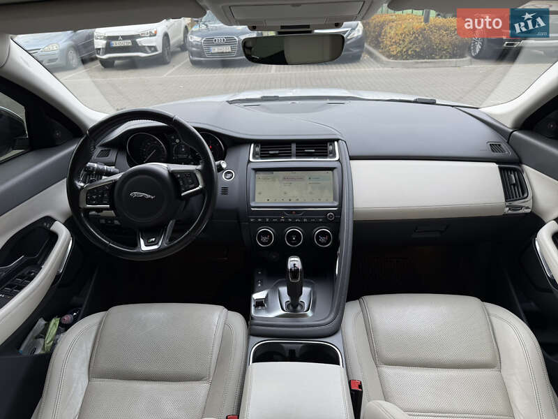 Позашляховик / Кросовер Jaguar E-Pace 2018 в Києві