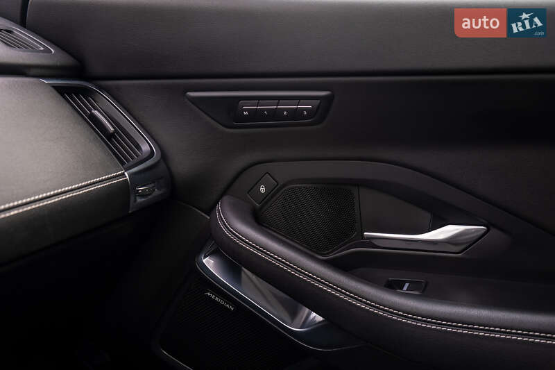 Внедорожник / Кроссовер Jaguar E-Pace 2019 в Ирпене