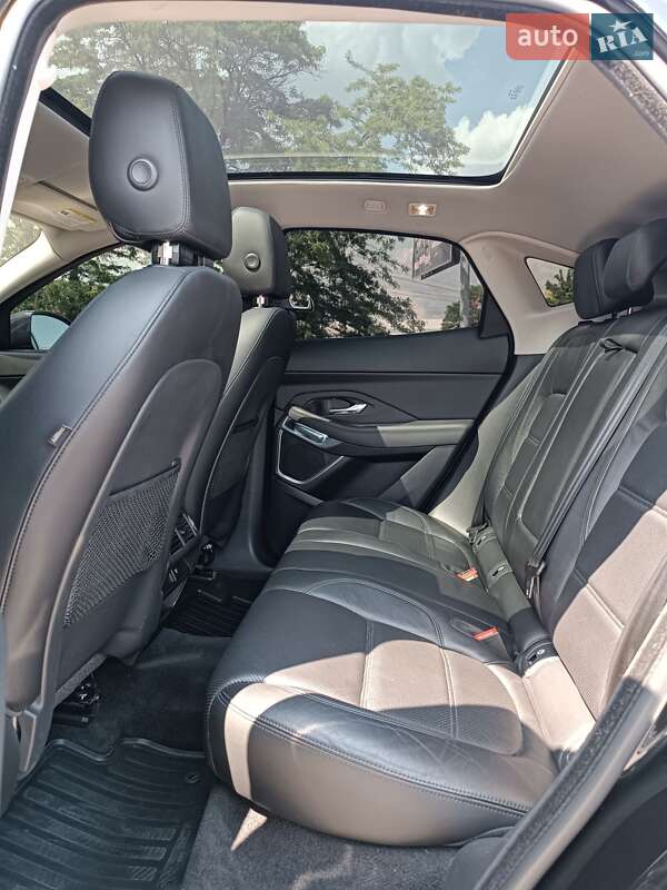 Внедорожник / Кроссовер Jaguar E-Pace 2018 в Одессе