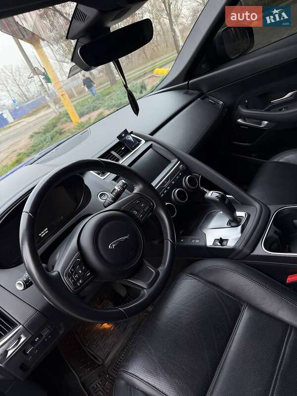 Внедорожник / Кроссовер Jaguar E-Pace 2019 в Кременце фото 24 Внедорожник / Кроссовер Jaguar E-Pace 2019 в Кременце