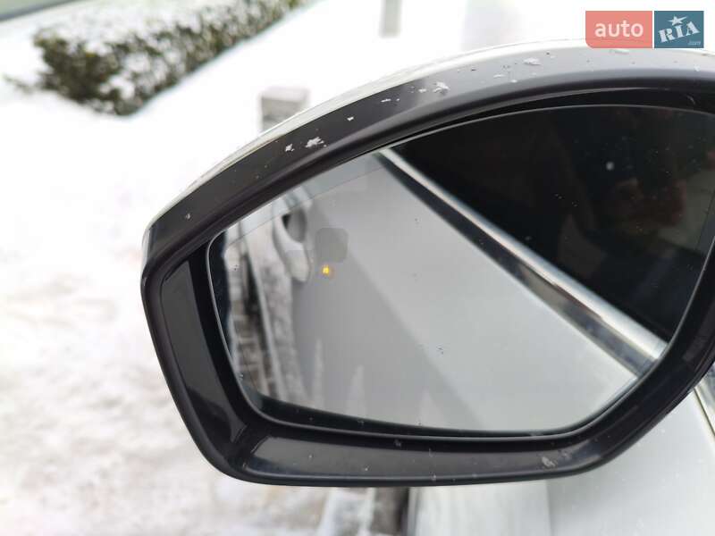 Внедорожник / Кроссовер Jaguar E-Pace 2021 в Киеве