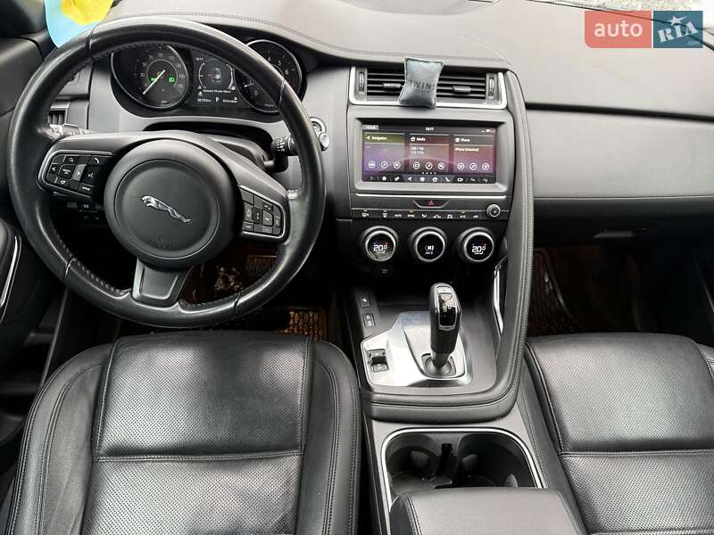 Внедорожник / Кроссовер Jaguar E-Pace 2017 в Киеве фото 20 Внедорожник / Кроссовер Jaguar E-Pace 2017 в Киеве