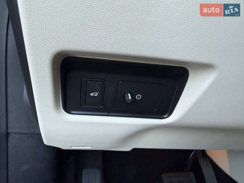 Внедорожник / Кроссовер Jaguar E-Pace 2021 в Коломые