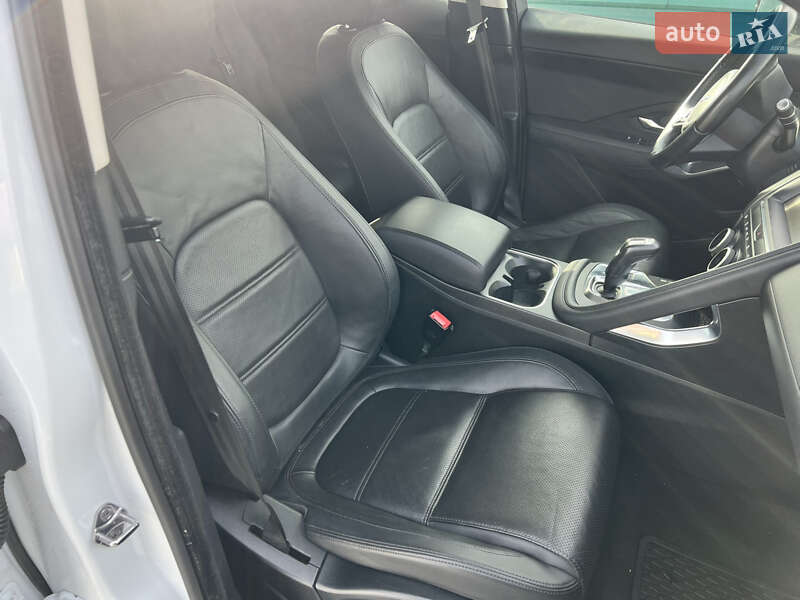 Внедорожник / Кроссовер Jaguar E-Pace 2019 в Киеве фото 56 Внедорожник / Кроссовер Jaguar E-Pace 2019 в Киеве