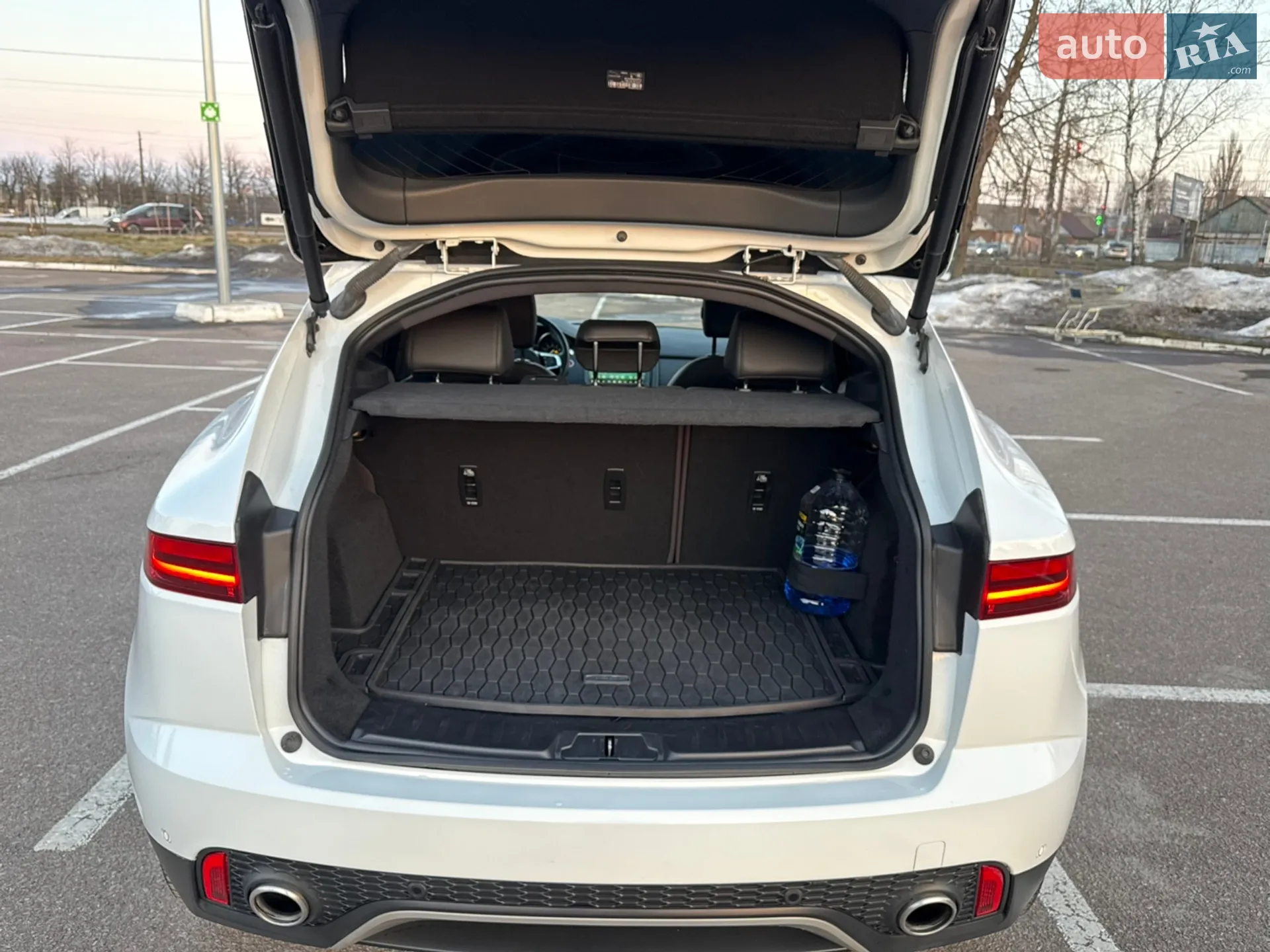 2019 Jaguar E-Pace - мініатюра 33