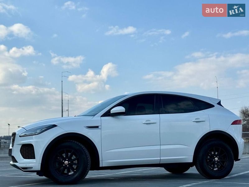 Позашляховик / Кросовер Jaguar E-Pace 2019 в Києві