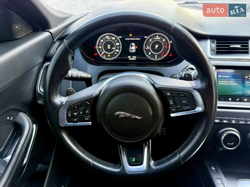 Позашляховик / Кросовер Jaguar E-Pace 2019 в Києві