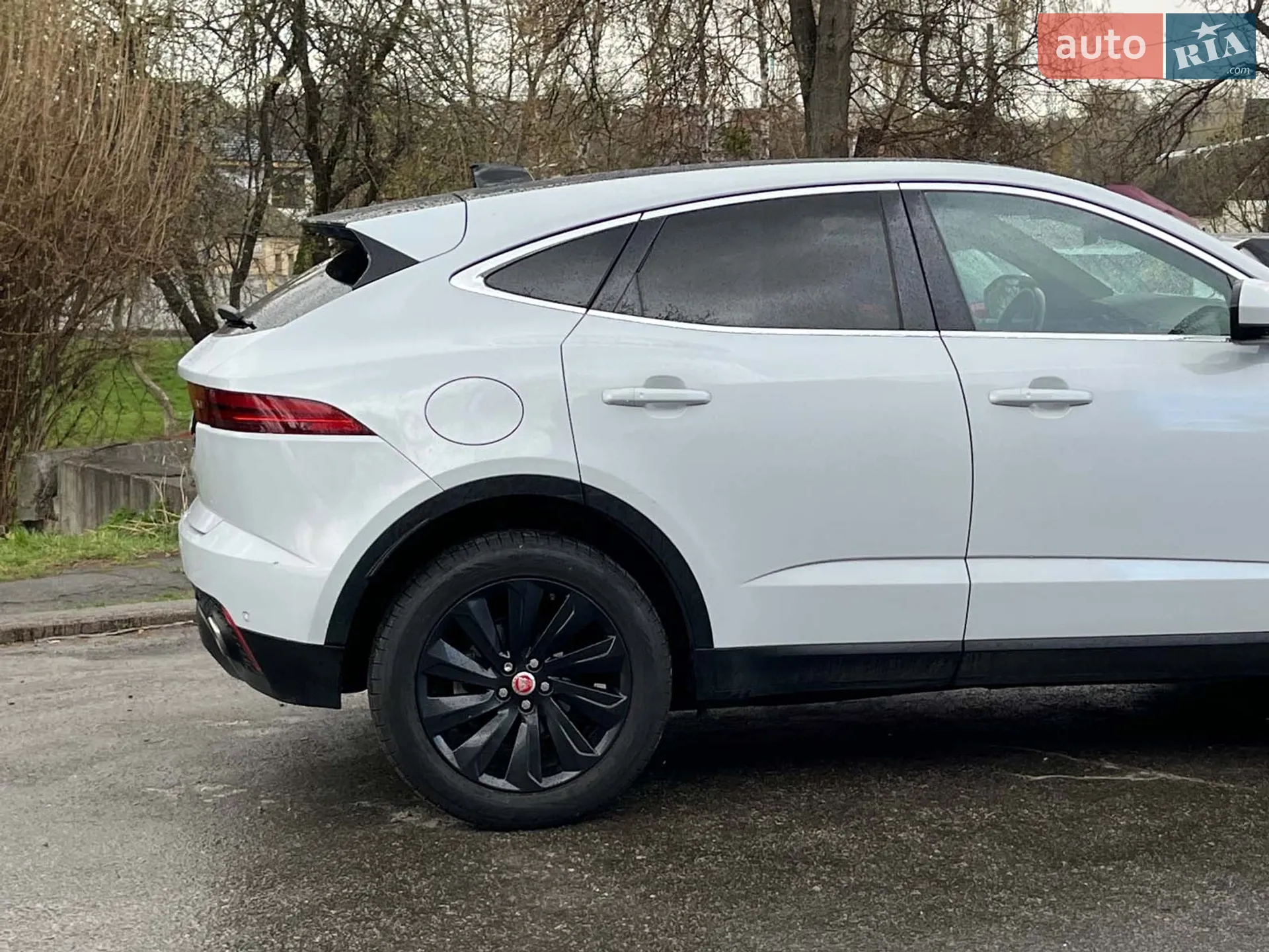 2017 Jaguar E-Pace - мініатюра 13