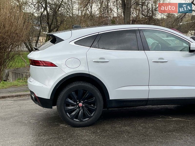 Внедорожник / Кроссовер Jaguar E-Pace 2017 в Киеве