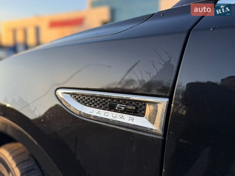 Внедорожник / Кроссовер Jaguar E-Pace 2018 в Ковеле фото 24 Внедорожник / Кроссовер Jaguar E-Pace 2018 в Ковеле