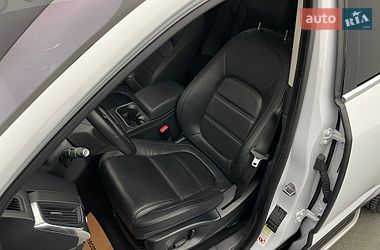 Внедорожник / Кроссовер Jaguar E-Pace 2018 в Киеве
