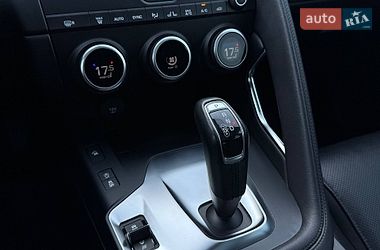 Внедорожник / Кроссовер Jaguar E-Pace 2020 в Киеве