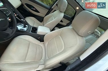 Позашляховик / Кросовер Jaguar E-Pace 2019 в Івано-Франківську