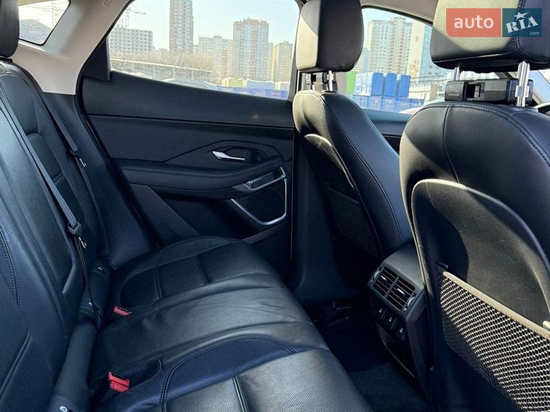 Внедорожник / Кроссовер Jaguar E-Pace 2019 в Киеве