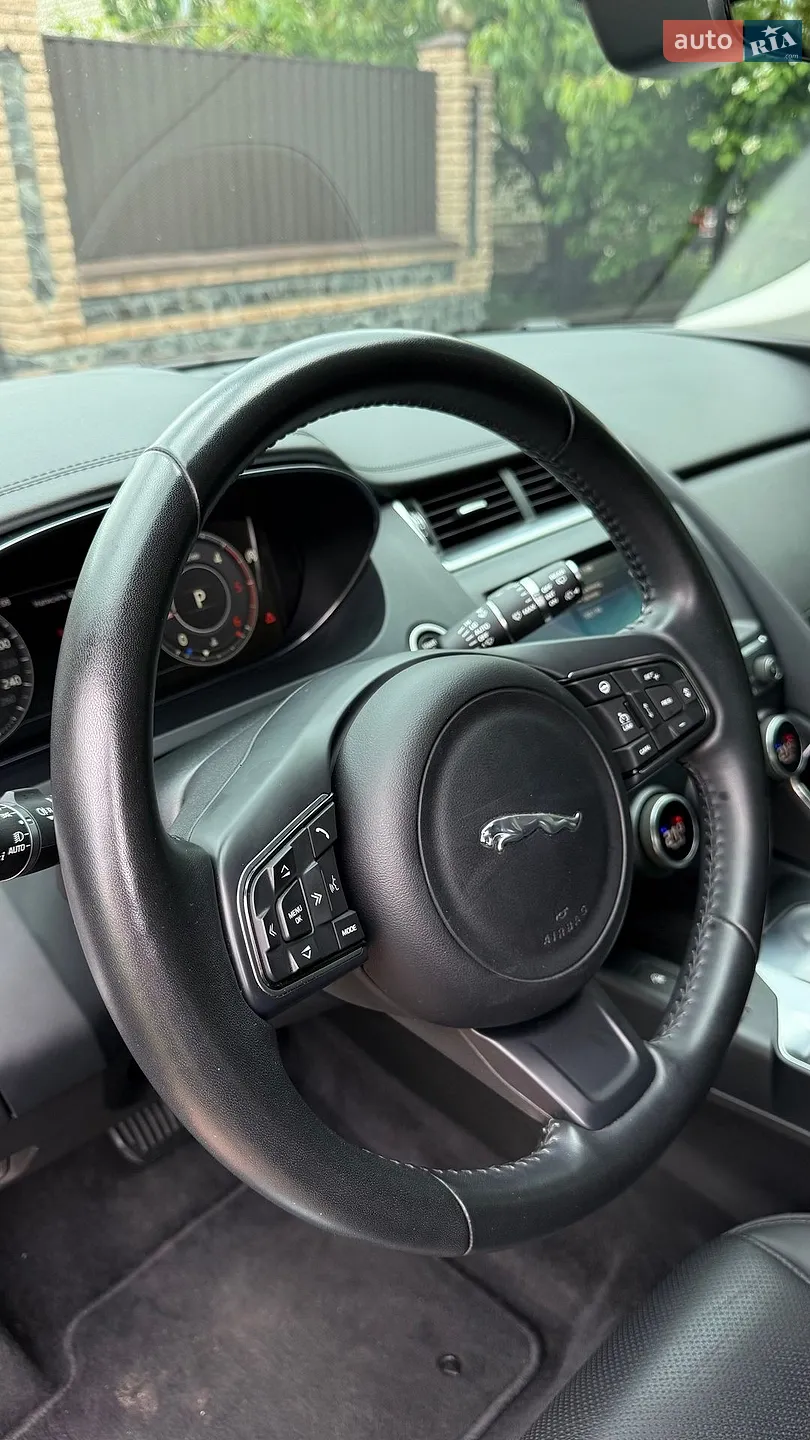 2018 Jaguar E-Pace - мініатюра 48