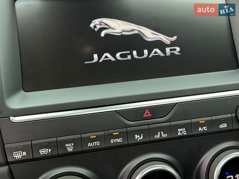 Позашляховик / Кросовер Jaguar E-Pace 2018 в Бершаді