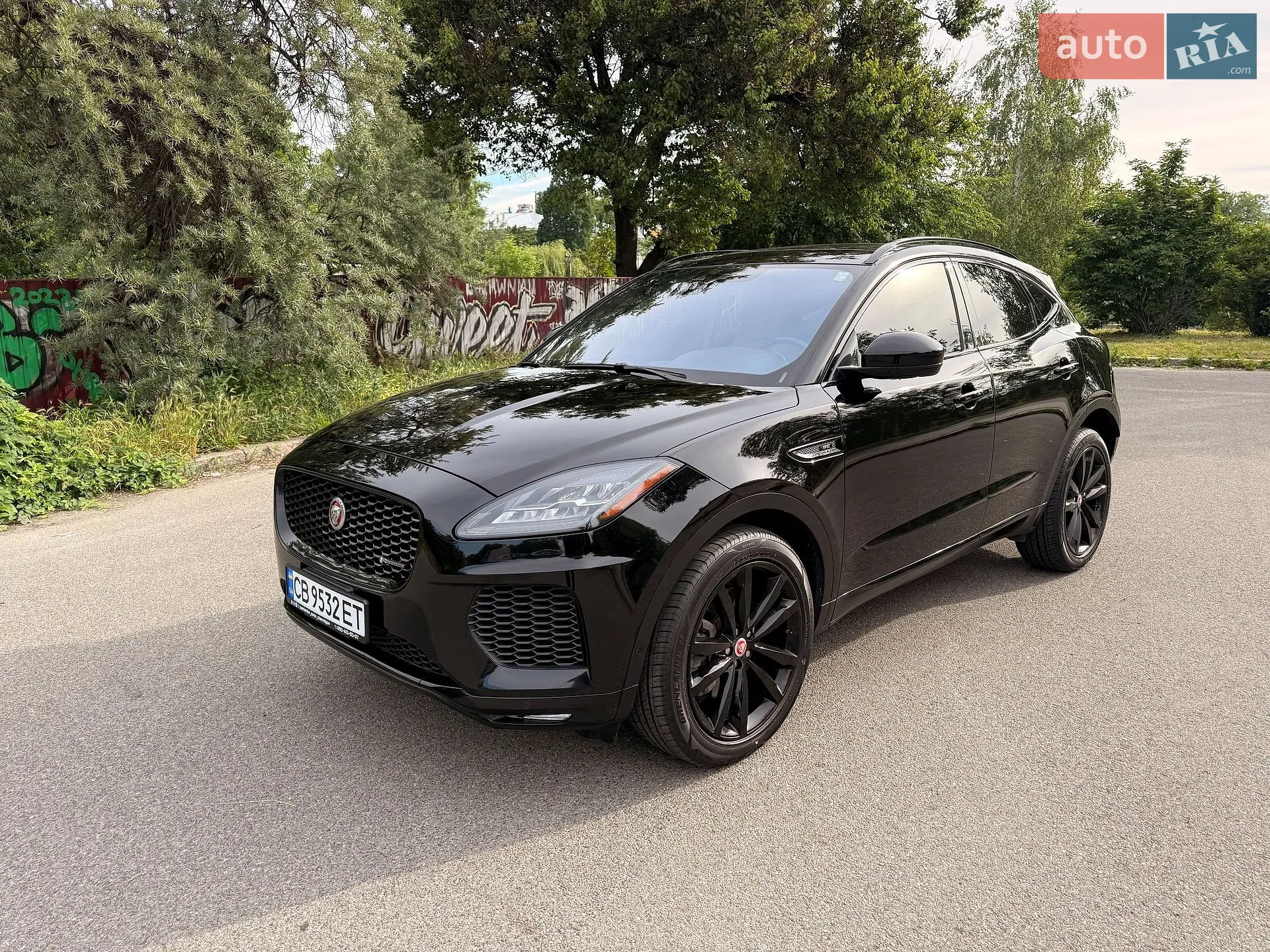 2019 Jaguar E-Pace - фото 1