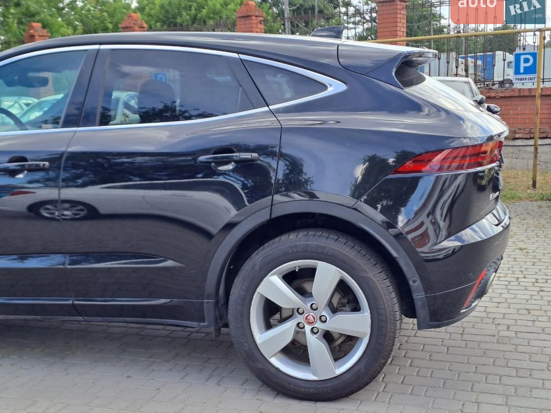 2018 Jaguar E-Pace - мініатюра 9