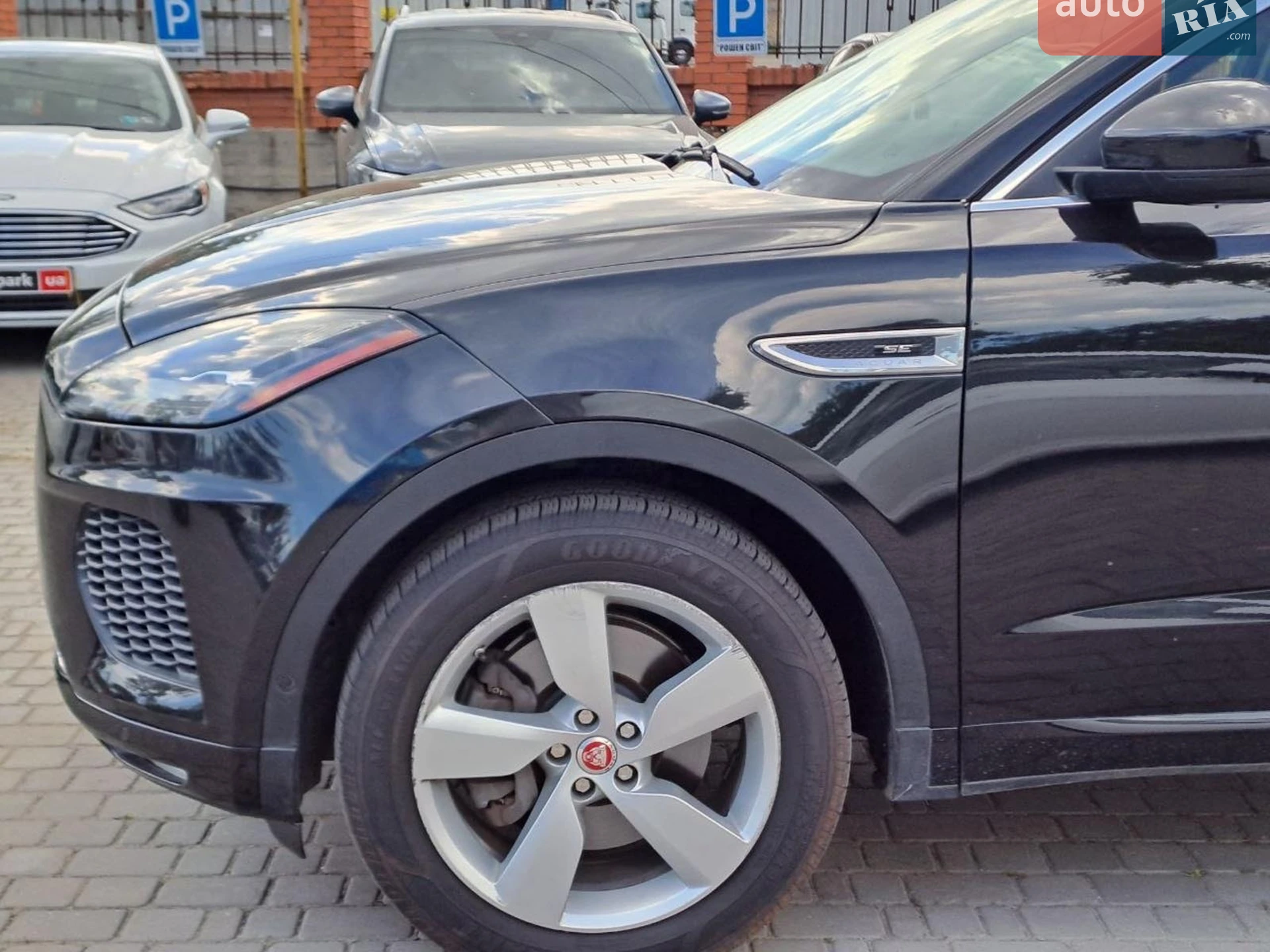 2018 Jaguar E-Pace - мініатюра 4