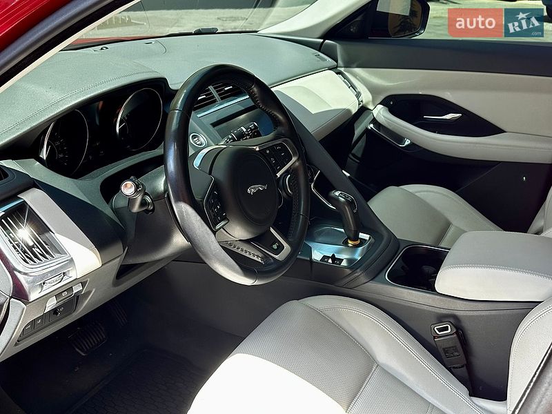 Внедорожник / Кроссовер Jaguar E-Pace 2018 в Одессе