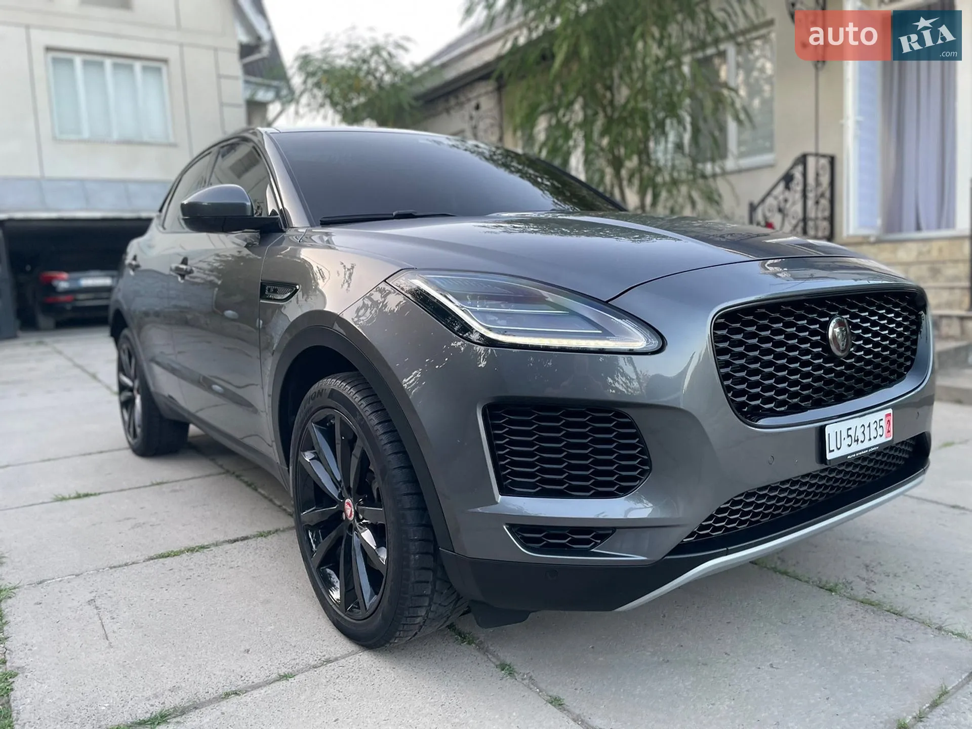 2019 Jaguar E-Pace - мініатюра 4