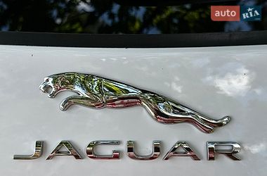 Позашляховик / Кросовер Jaguar E-Pace 2019 в Києві