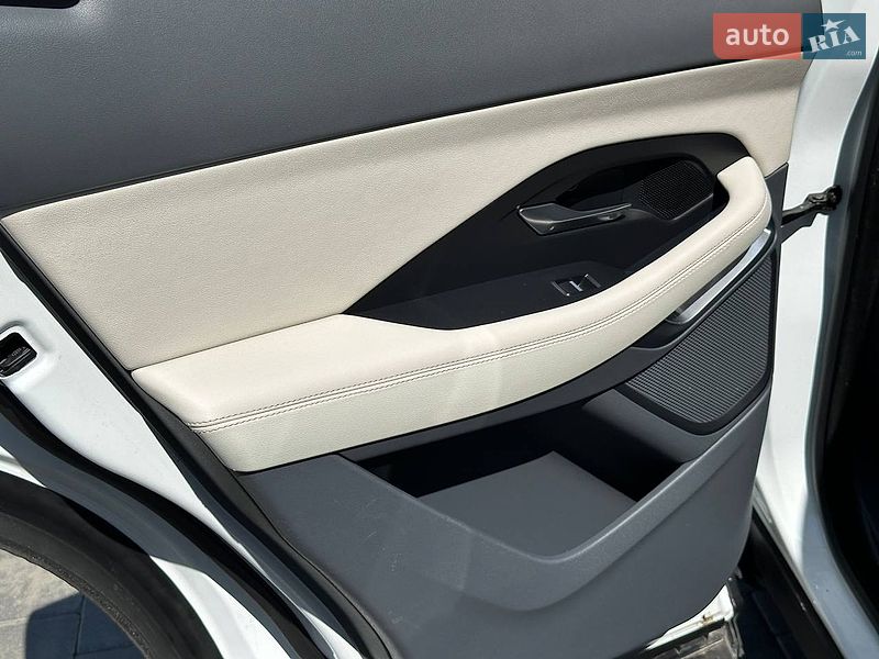 Внедорожник / Кроссовер Jaguar E-Pace 2019 в Луцке фото 23 Внедорожник / Кроссовер Jaguar E-Pace 2019 в Луцке