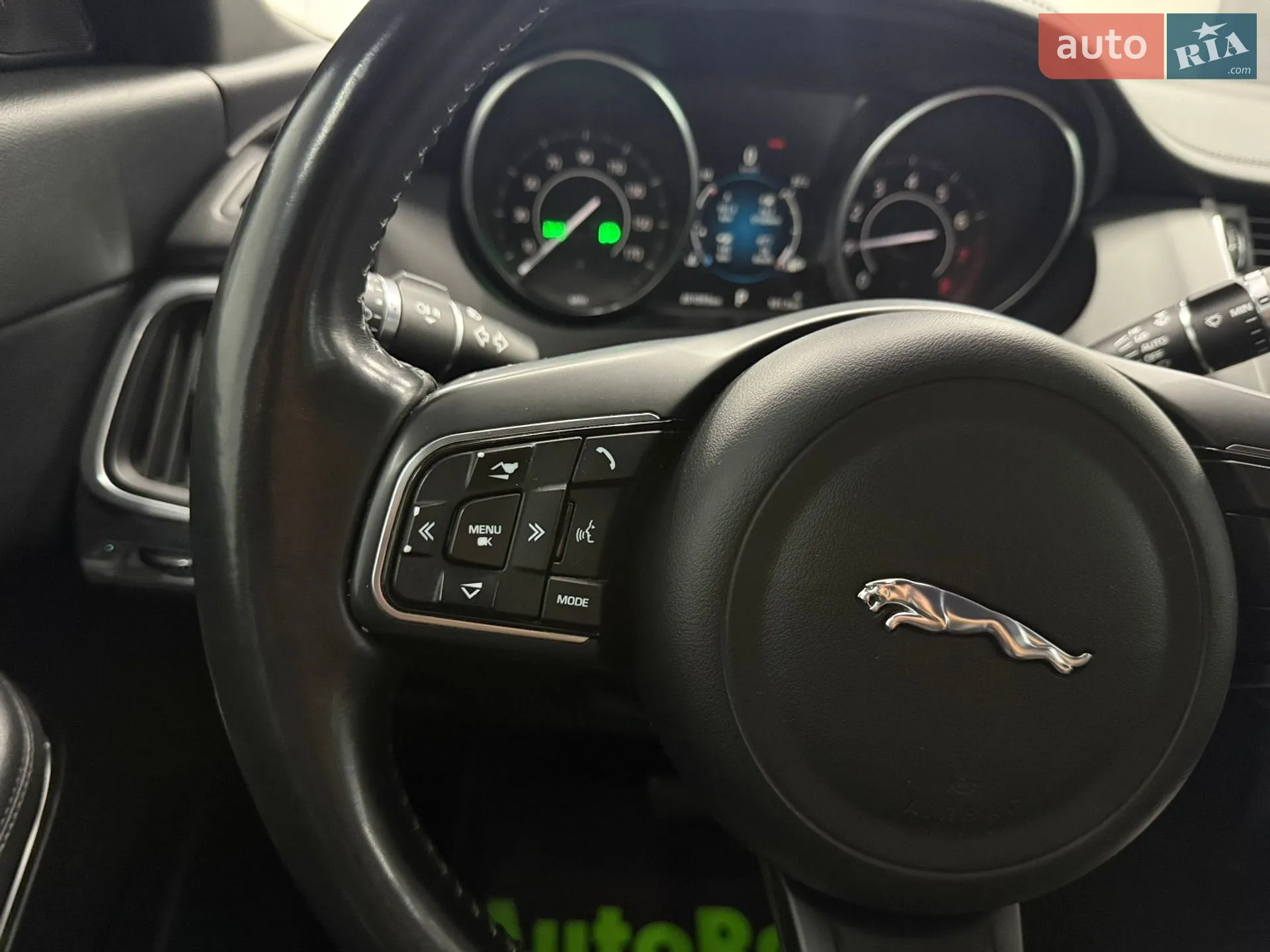 2017 Jaguar E-Pace - мініатюра 11