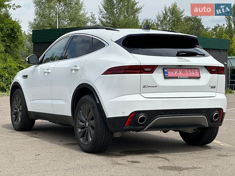 Позашляховик / Кросовер Jaguar E-Pace 2020 в Києві