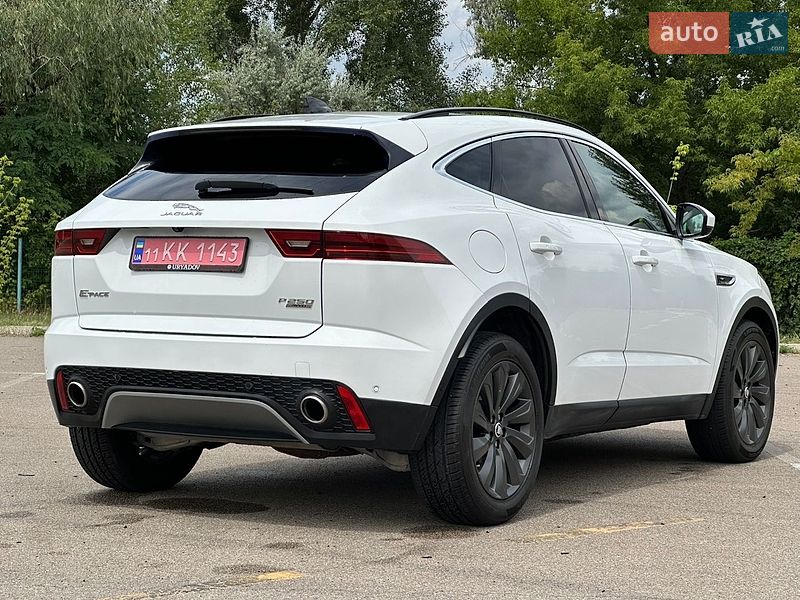 Позашляховик / Кросовер Jaguar E-Pace 2020 в Києві