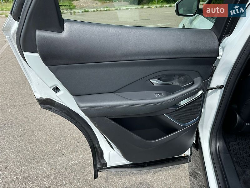 Позашляховик / Кросовер Jaguar E-Pace 2020 в Києві