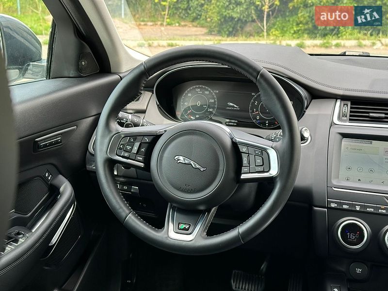 Позашляховик / Кросовер Jaguar E-Pace 2020 в Києві
