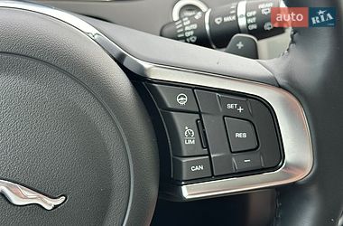 Позашляховик / Кросовер Jaguar E-Pace 2020 в Києві