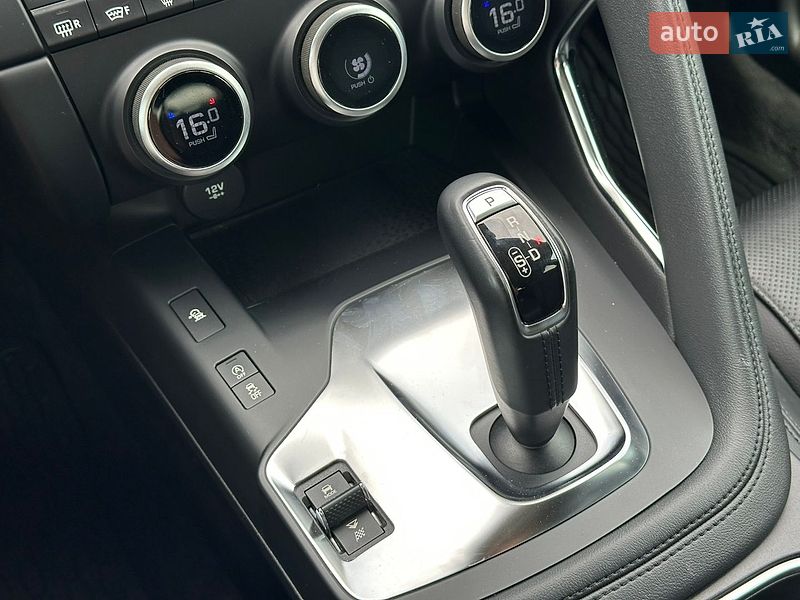 Позашляховик / Кросовер Jaguar E-Pace 2020 в Києві