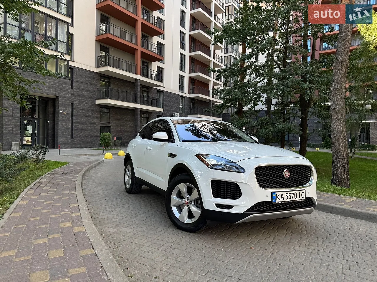 2018 Jaguar F-Pace - мініатюра 11