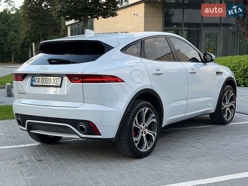 Внедорожник / Кроссовер Jaguar E-Pace 2018 в Киеве