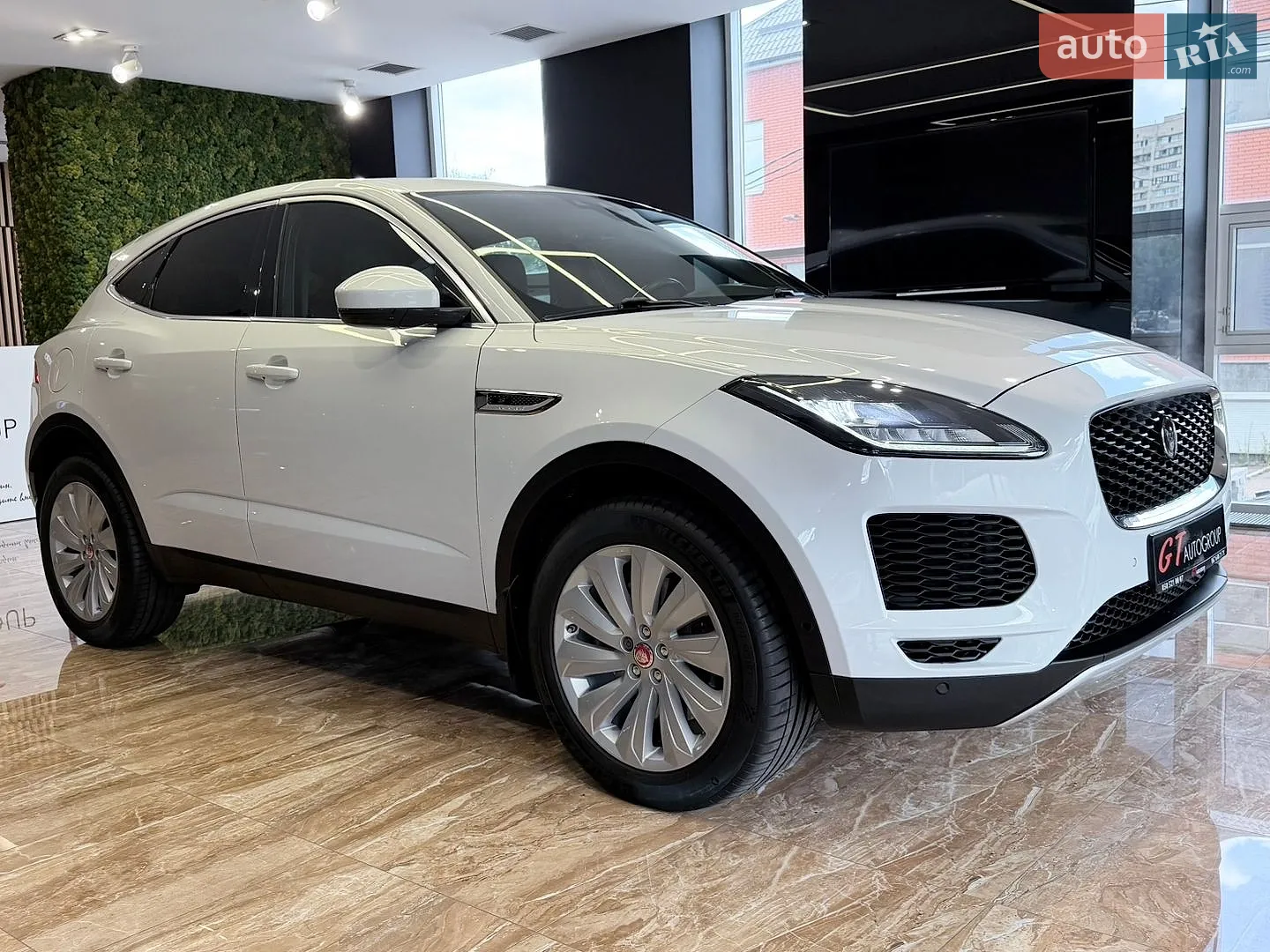 2017 Jaguar E-Pace - мініатюра 6