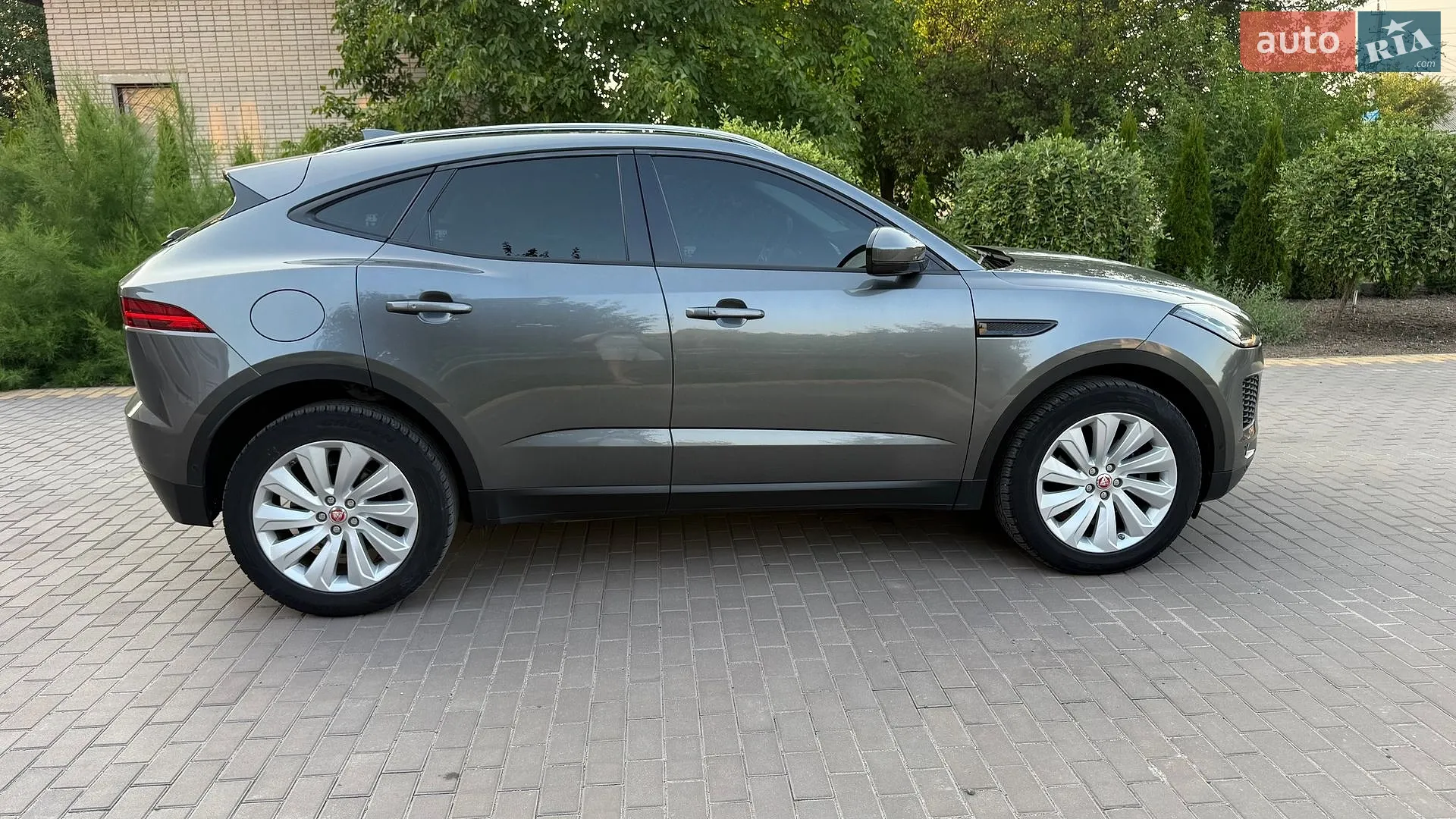 2018 Jaguar E-Pace - мініатюра 8