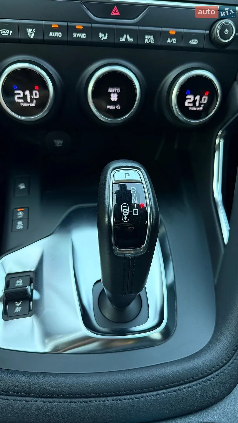2018 Jaguar E-Pace - мініатюра 56