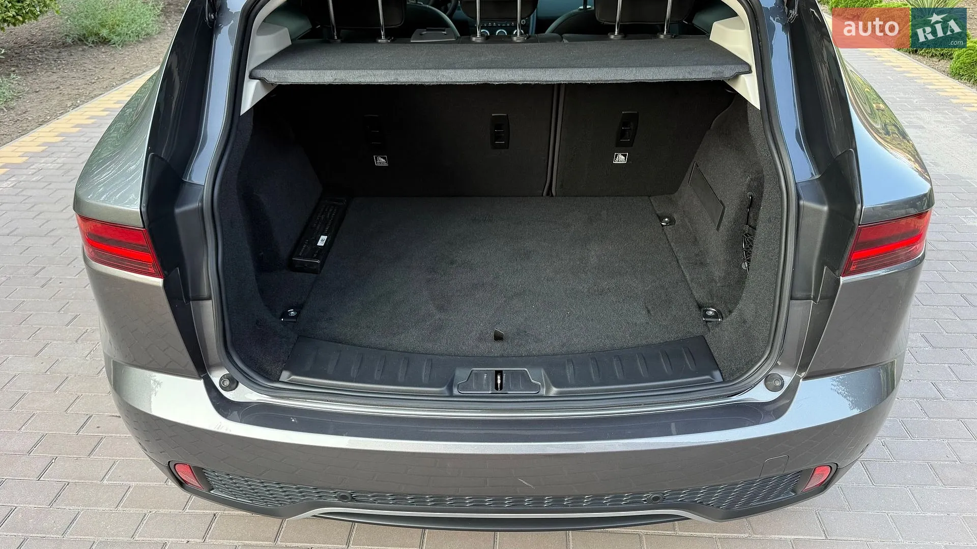 2018 Jaguar E-Pace - мініатюра 86