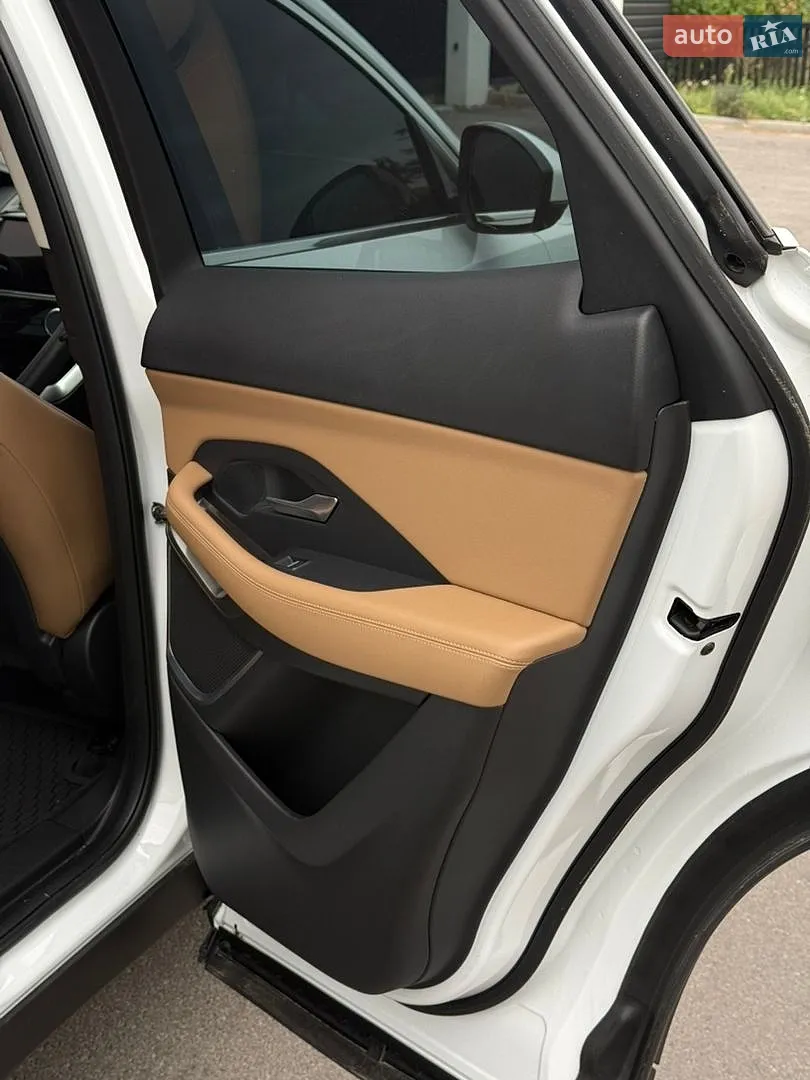 2022 Jaguar E-Pace - мініатюра 24