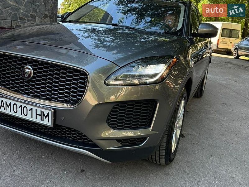 Внедорожник / Кроссовер Jaguar E-Pace 2017 в Житомире